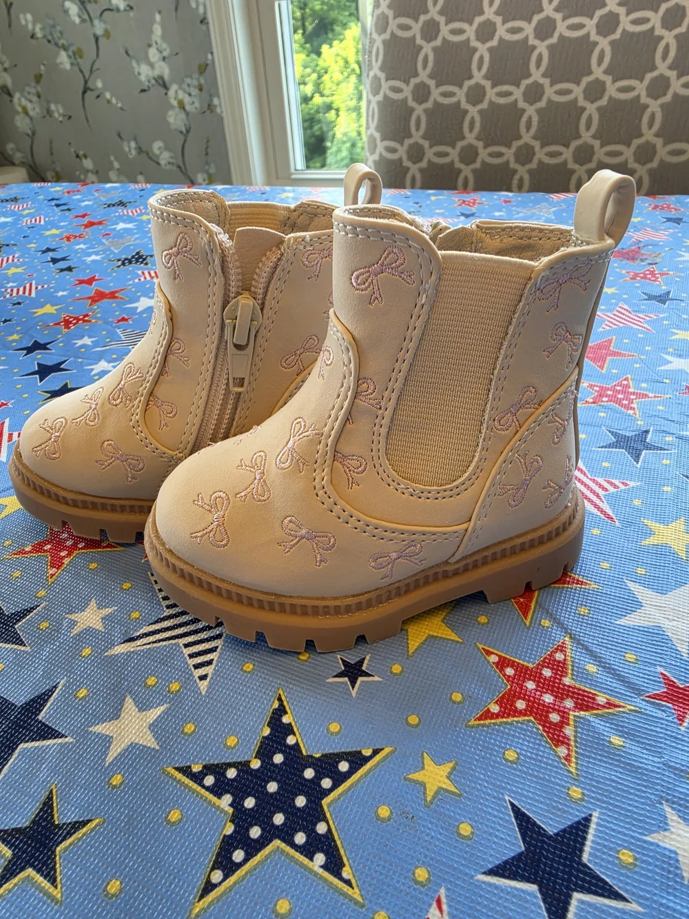 Wonder Nation Pink Bow Print Booties